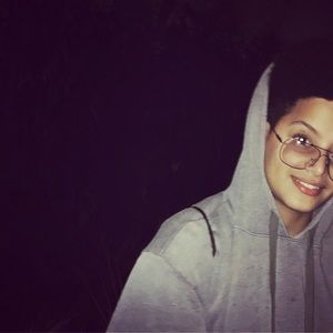 Meet your Posher, Shakur